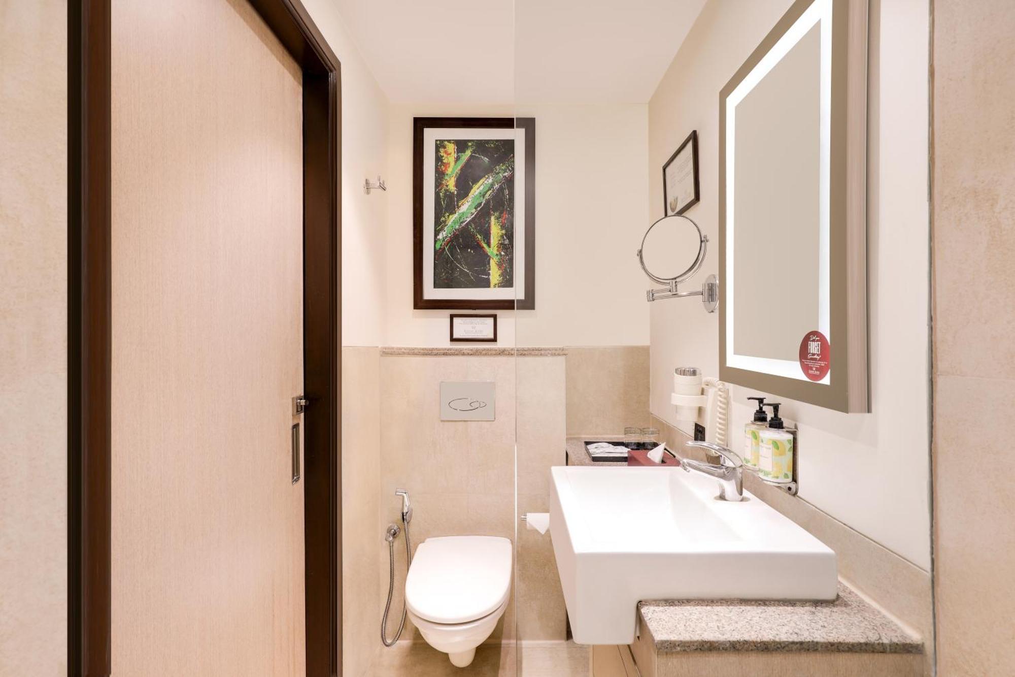 Hotel Sandal By Lemon Tree