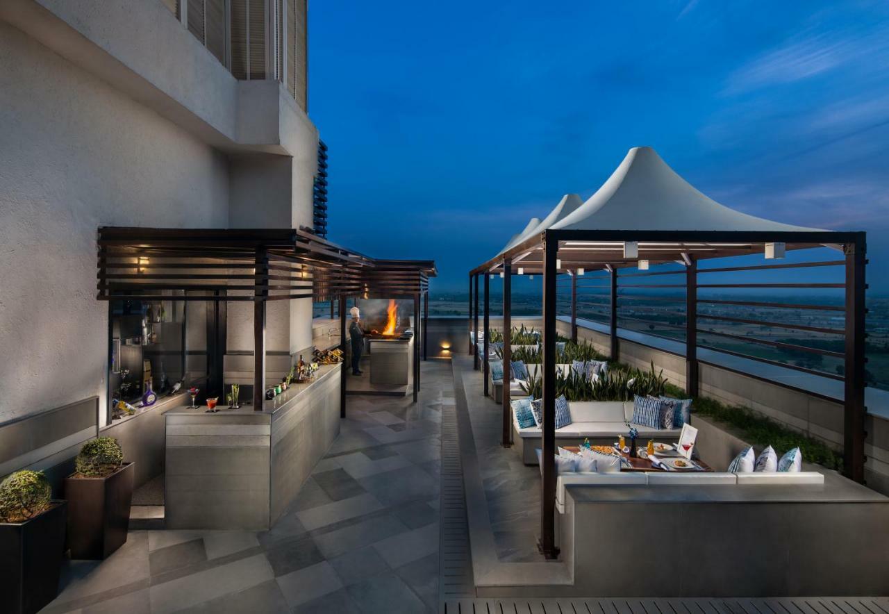 Hotel Sandal By Lemon Tree