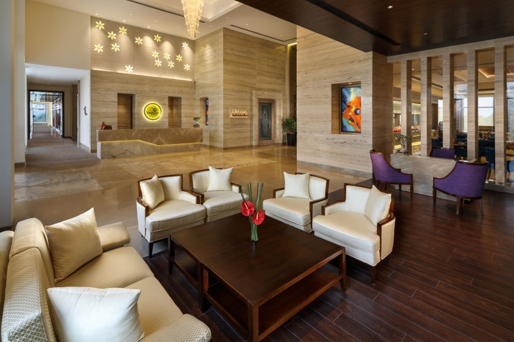 Sandal By Lemon Tree Hotel Noida